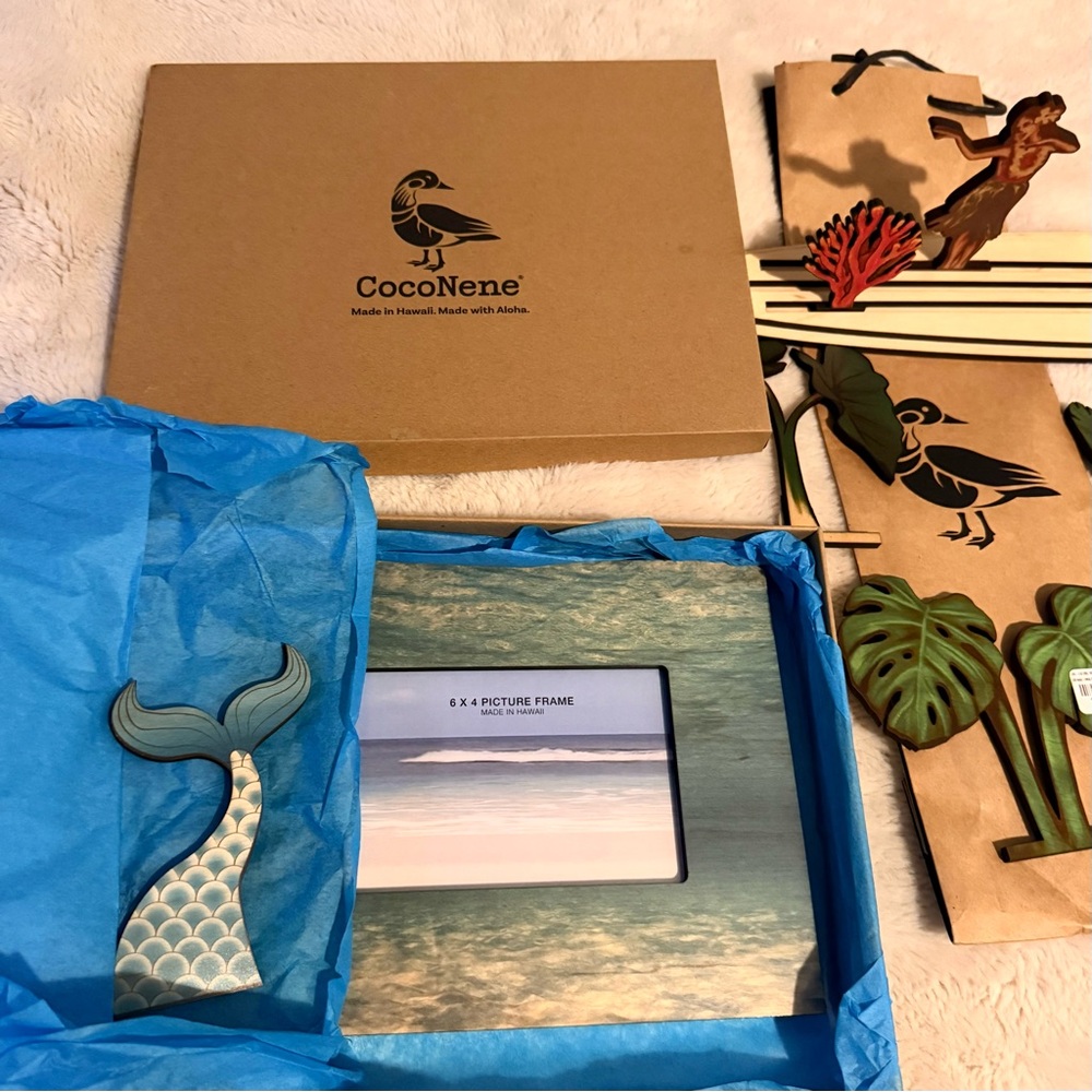 CocoNene Hawaii Maui Picture Frame and Longboard Letters 🌺 Aloha Bundle 🌈🌊 NIB - Picture 6 of 6